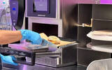Ruixing store launches ovens. Workers: Retire! Retreat! Retreat!