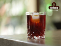 Ice hand coffee making course gouache ratio hand brewed coffee can I add ice? How does the barista do the ice hand rush?