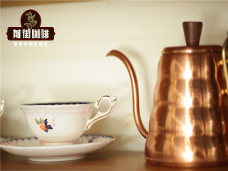 Coffee beans to beat coarse or fine coffee beans and grinding will affect the hand brewed coffee