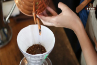 How the way of injecting water into hand-brewed coffee affects the flavor trend of coffee