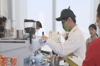 Shanghai holds a deaf-mute barista contest! To provide demonstration skills for coffee workers with disabilities.