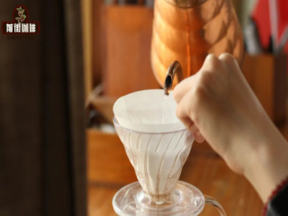 Do you want hot water or room temperature water for wet filter paper?