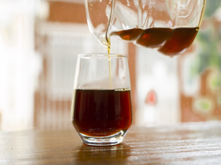 What factors affect the cleanliness of coffee? What is the cleanliness of hand-brewed coffee?