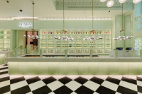 Prada opened a coffee shop! Prada classic mint green tone is incisively and vividly!