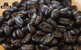 Does deep-roasted coffee have more caffeine than lightly roasted coffee? What degree of roasting coffee beans have the least caffeine?