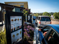 Starbucks is unwilling to return it after charging customers more than 30,000 tips. The police are involved in the investigation