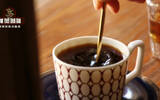 How did Xiaobai rush out to drink good coffee? What equipment should a novice prepare to learn to make coffee by hand?