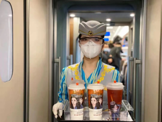 Guangzhou EMU high-speed railway milk tea online! RMB 26 / cup of 
