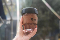 New energy car brand Weilai began to sell coffee? Weilai and Minority Coffee jointly signed the new product for the New year.