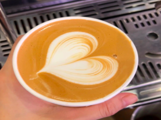 Coffee party: there is no shortage of alternative utensils!