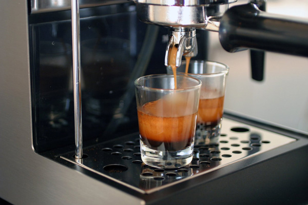 Several problems and Solutions in the use of Italian Coffee Machine
