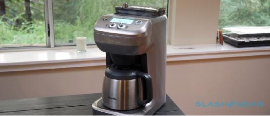 The platinum rich intelligent coffee machine is easy to clean, but still not smart enough.
