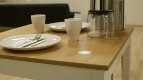 Ikea also has a good idea: a coffee charging table that converts hot coffee into electricity.