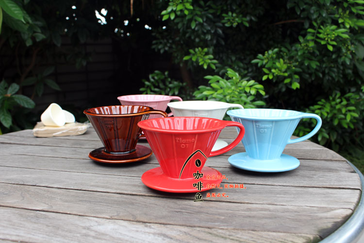 Introduction of coffee brewing utensils: TIAMO petal type coffee cup conical single hole ceramic filter cup