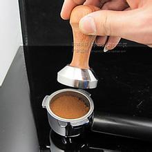 Introduction to the course of making Italian Coffee: an introduction to the elements that should be paid attention to in the production of pressing Powder by Espresso