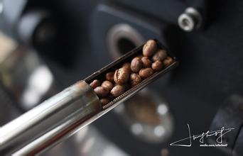 Coffee roasting knowledge: how much does the weight of cooked coffee beans decrease after roasting?