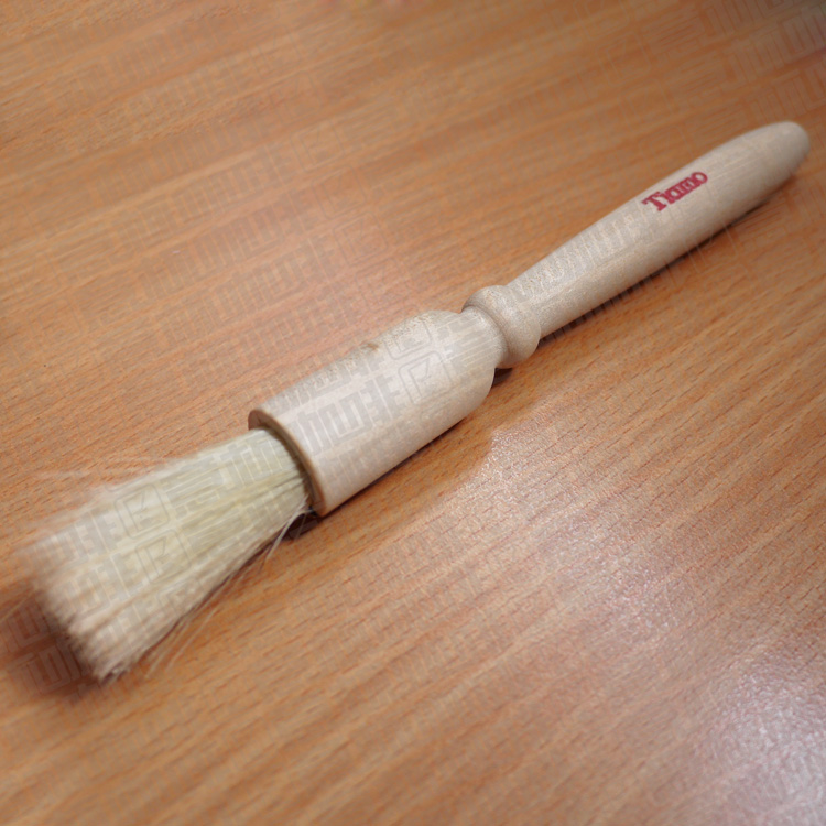 Taiwan Tiamo bean grinder cleaning utensils: brush coffee brush extended fine hair brush wooden handle brush