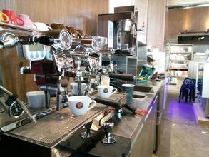 What kind of coffee equipment do you need to open a coffee shop? Coffee equipment supplier Starbucks Coffee equipment introduction