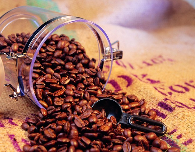 How to select raw coffee beans? how to choose the quality of coffee beans? how to choose cooked beans? how to choose cooked beans?