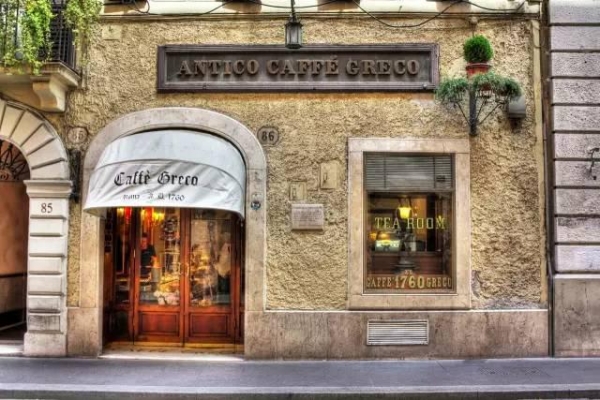 The coffee shop in Rome appreciates the time travel to Rome to see the old coffee shop design and enjoy the coffee.