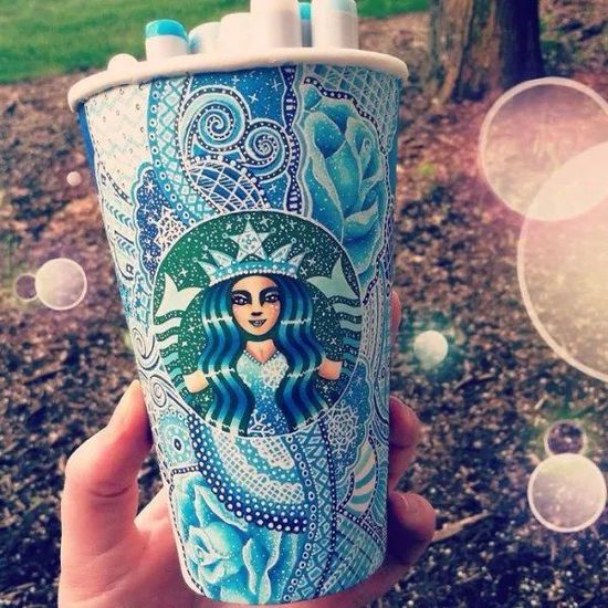 Coffee Art| Beautiful artist Starbucks coffee cup painted with exquisite cartoon painting popular network