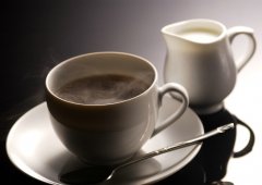 Drink less coffee to keep warm 12 tips for keeping warm in winter