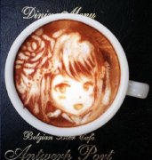 Japanese artists create the New Art of Coffee Milk foam-- the Art of drawing Flowers