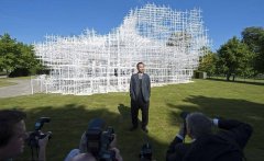 Transparent Cafe appears at Snake Gallery in London