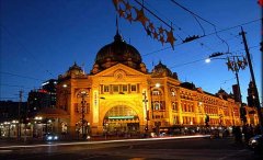 Walk around Melbourne, the coffee capital