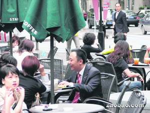 台式、美式的咖啡馆和餐饮店在城市里越来越多