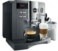 What is the difference between automatic and semi-automatic coffee machines?