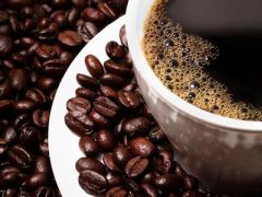 Drinking fresh coffee is a prerequisite for beauty and health