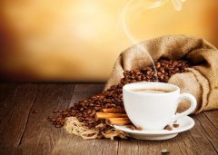 Where does the real smell of coffee come from?