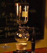 Comparison of authentic and fake hario siphon pots