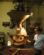 Roasting technology is the coffee flavor formed naturally or baked?