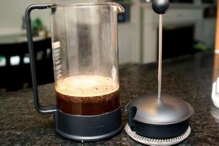 The most convenient way to make coffee is the method of pressing pot to make coffee, which is suitable for lazy people.