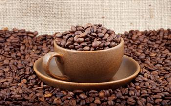 What is the reason for the insufficient thickness of hand-brewed caffeine?