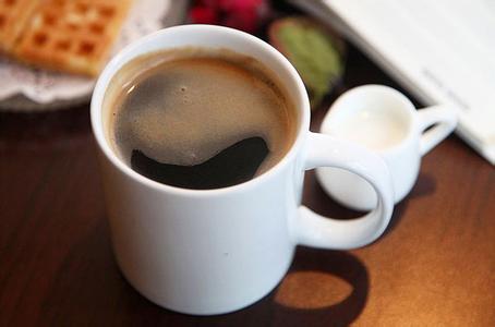 What is the reason why American coffee is favored in cafes?