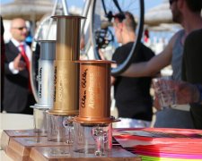 Aeropress (Aeropress) is born. Aeropress Introduction