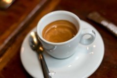 Fancy coffee common sense Arabica coffee and milk coffee