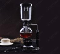 Siphon coffee maker (Syphon) is also known as plug pot.