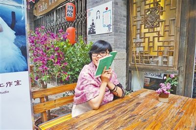 Chongqing Meizi worked as a coffee shop owner in Dali for 4 days.