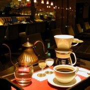 Cafes and teahouses are iconic carriers of modern life.