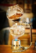 Siphon brewing method of delicious coffee