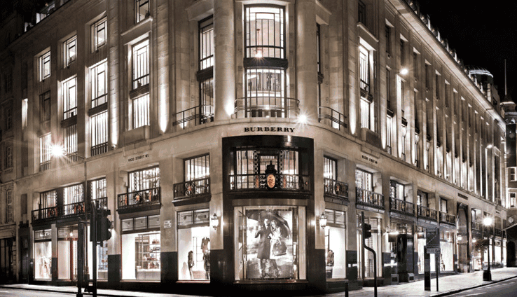 Burberry opens its first coffee shop Thomas's in London
