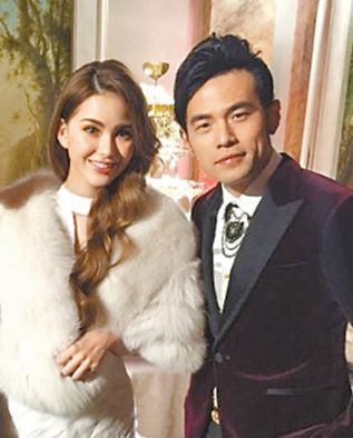 Jay Chou opened a coffee shop for his wife Kunling. Zhou Dong made millions of dollars in half a year as an e-commerce company.