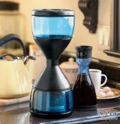 Non-traditional design hourglass coffee machine