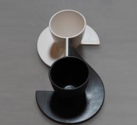 K OUAH coffee cup coaster and coffee cup are integrated