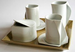 Chic and elegant ceramic coffee cup pot