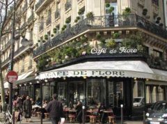 Stroll through the Cafe Cafe in Paris to enlighten the art